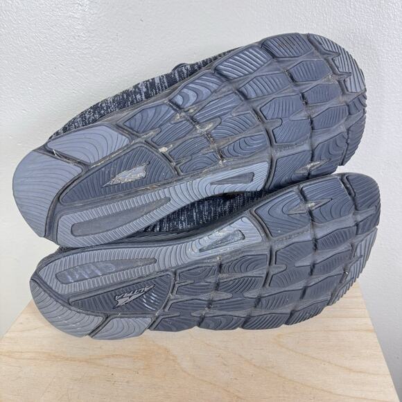 Altra Torin 5 Luxe Mens Size 10 Black Gray Athletic Running Lace Up Shoes - Picture 9 of 11